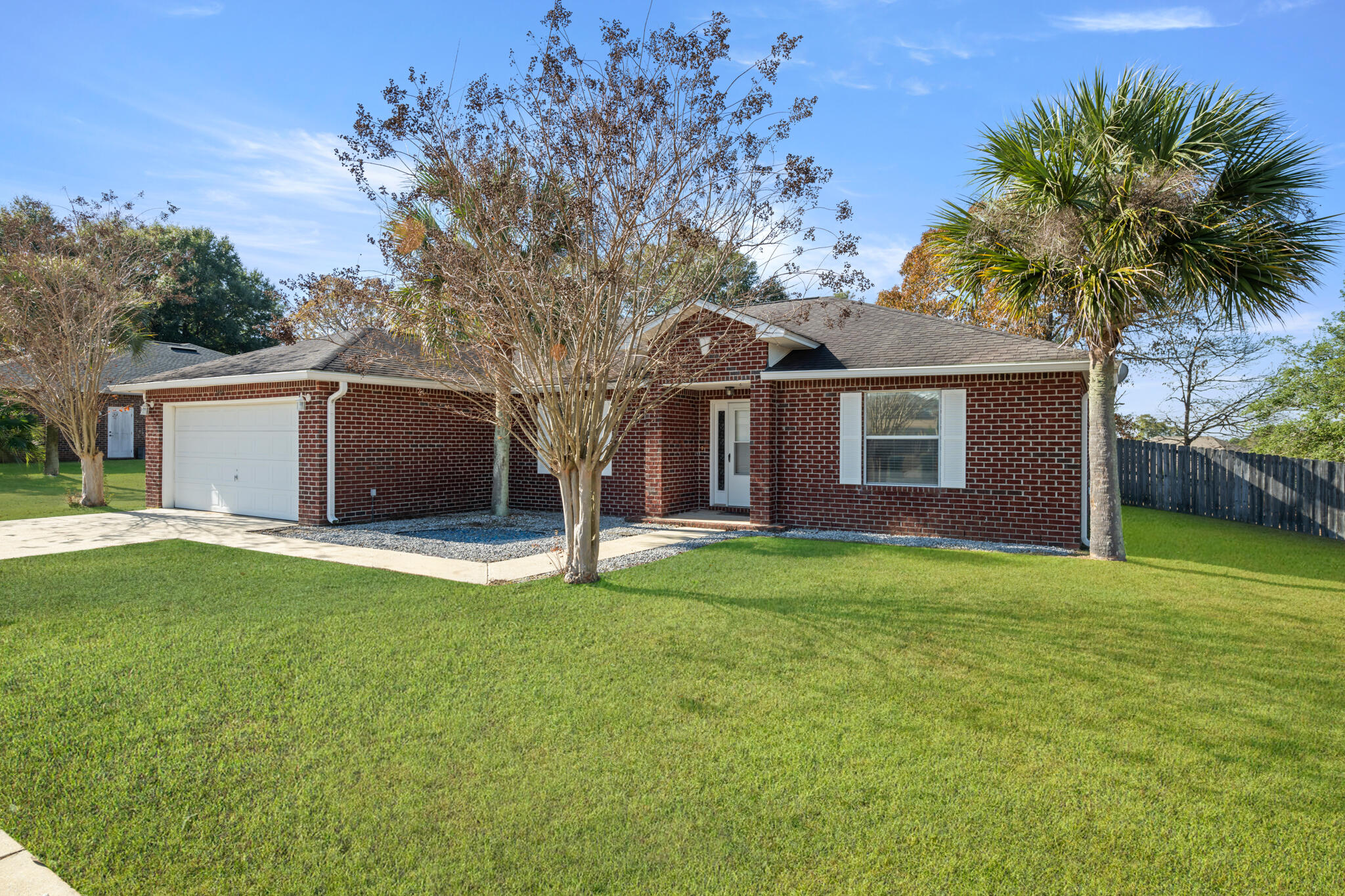 2406 Cumberland Way Crestview, FL 32536 - Photo 3 of 48 DSC_5717_MLS_55