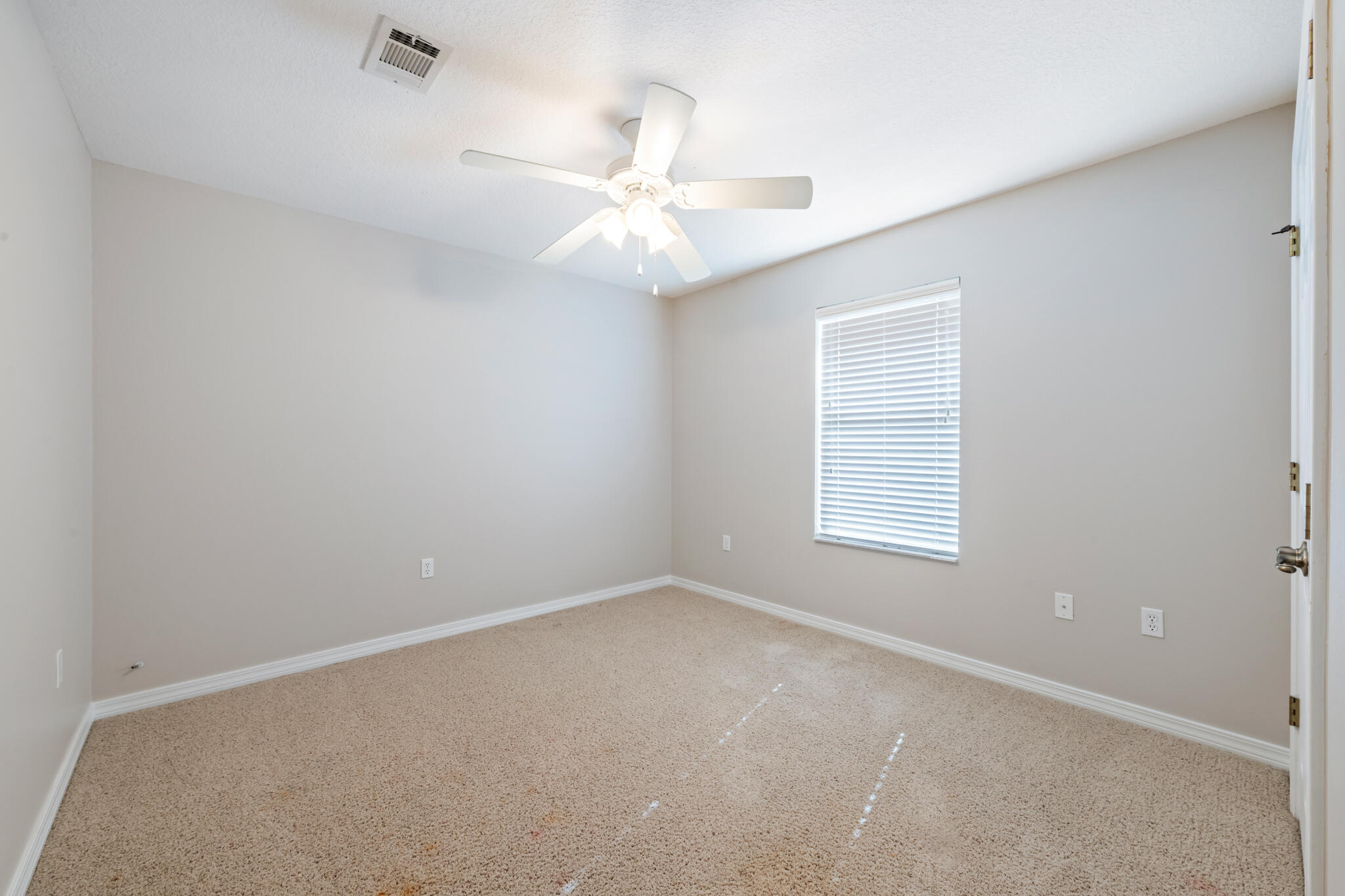 2406 Cumberland Way Crestview, FL 32536 - Photo 33 of 48 DSC_5660_MLS_43