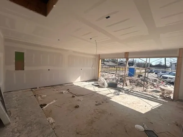 $330,800 | 9204 Riggs Street, Beaumont, TX 77707