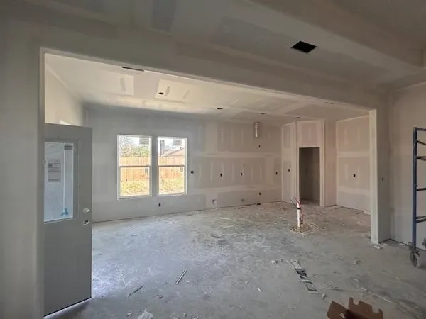 $330,800 | 9204 Riggs Street, Beaumont, TX 77707