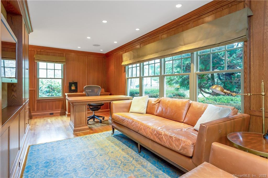 6 Searles Road Darien, CT 06820 - Photo 9 of 39