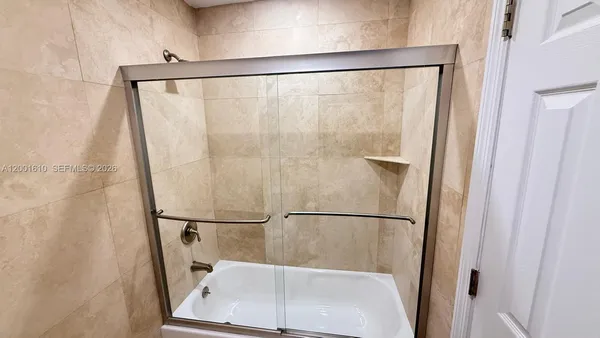 $3,550 | 8820 Southwest 43rd Terrace, Miami, FL 33165