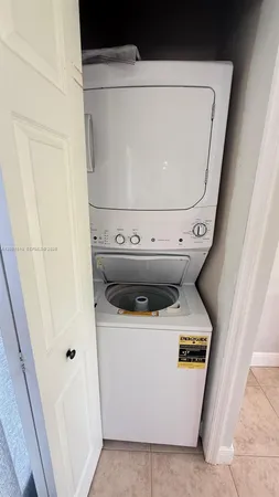 $3,550 | 8820 Southwest 43rd Terrace, Miami, FL 33165