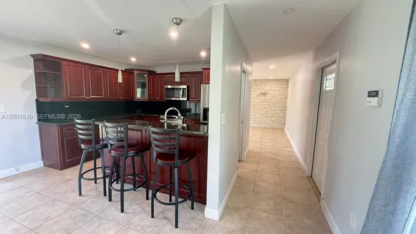 $3,550 | 8820 Southwest 43rd Terrace, Miami, FL 33165