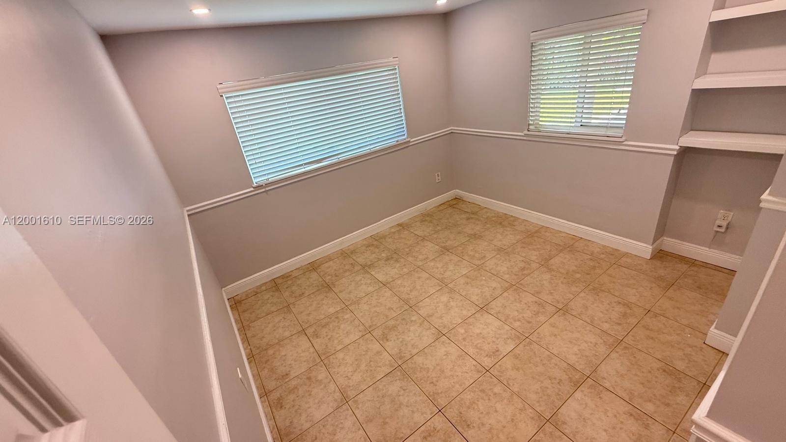 8820 Southwest 43rd Terrace Miami, FL 33165 - Photo 6 of 17