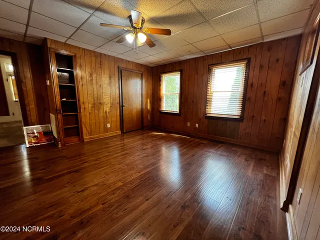 $1,150 | 219 North Church Street, Unit A, Hertford, NC 27944