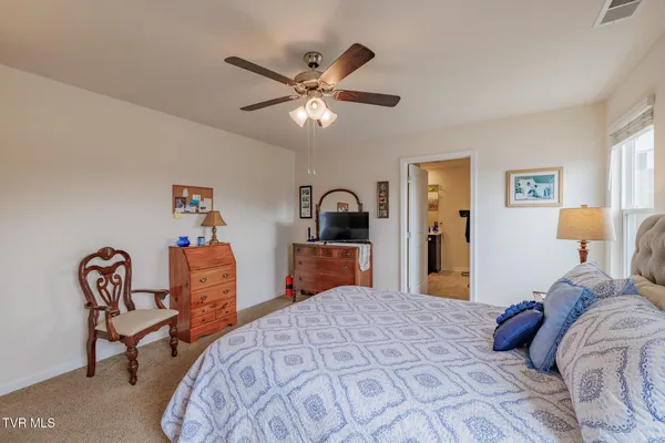 $399,900 | 936 Pampas Drive, Jonesborough, TN 37659