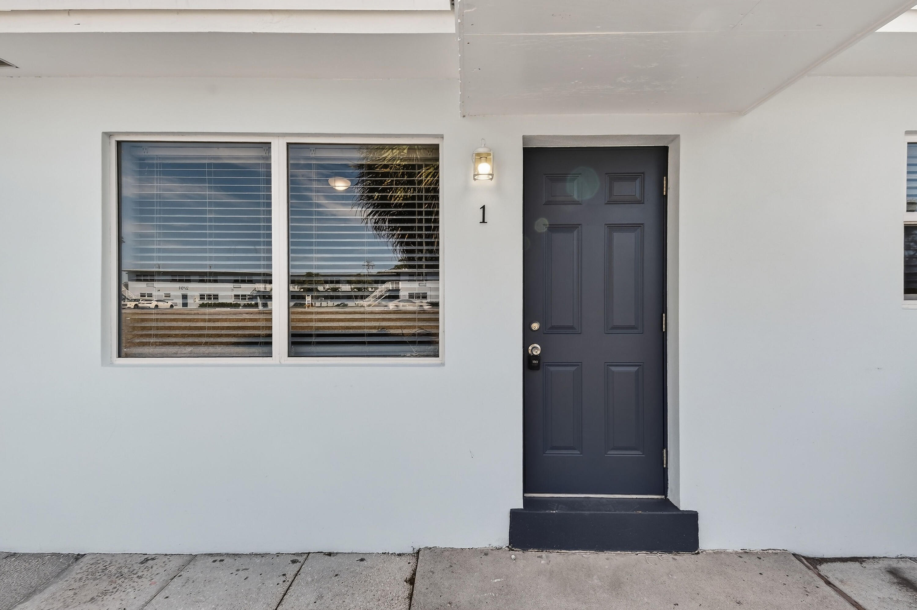 58 West 27th Street, Unit 1 Riviera Beach, FL 33404 - Photo 12 of 16 12