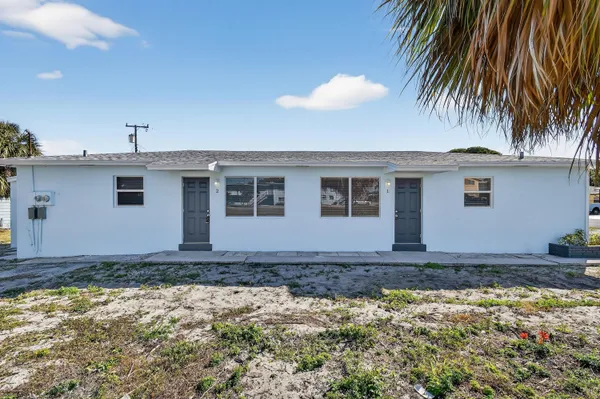 $1,800 | 58 West 27th Street, Unit 1, Riviera Beach, FL 33404