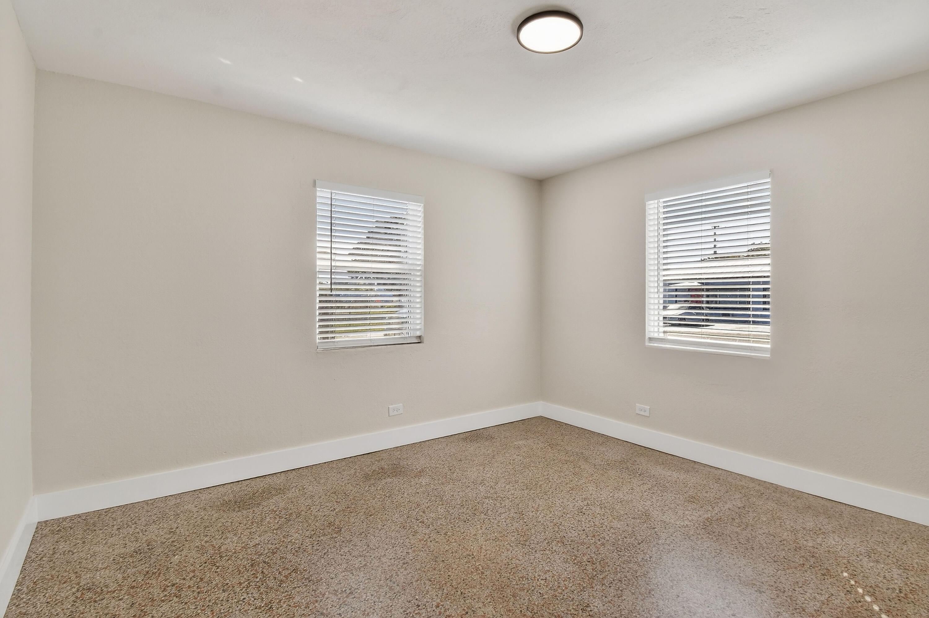 58 West 27th Street, Unit 1 Riviera Beach, FL 33404 - Photo 5 of 16 5