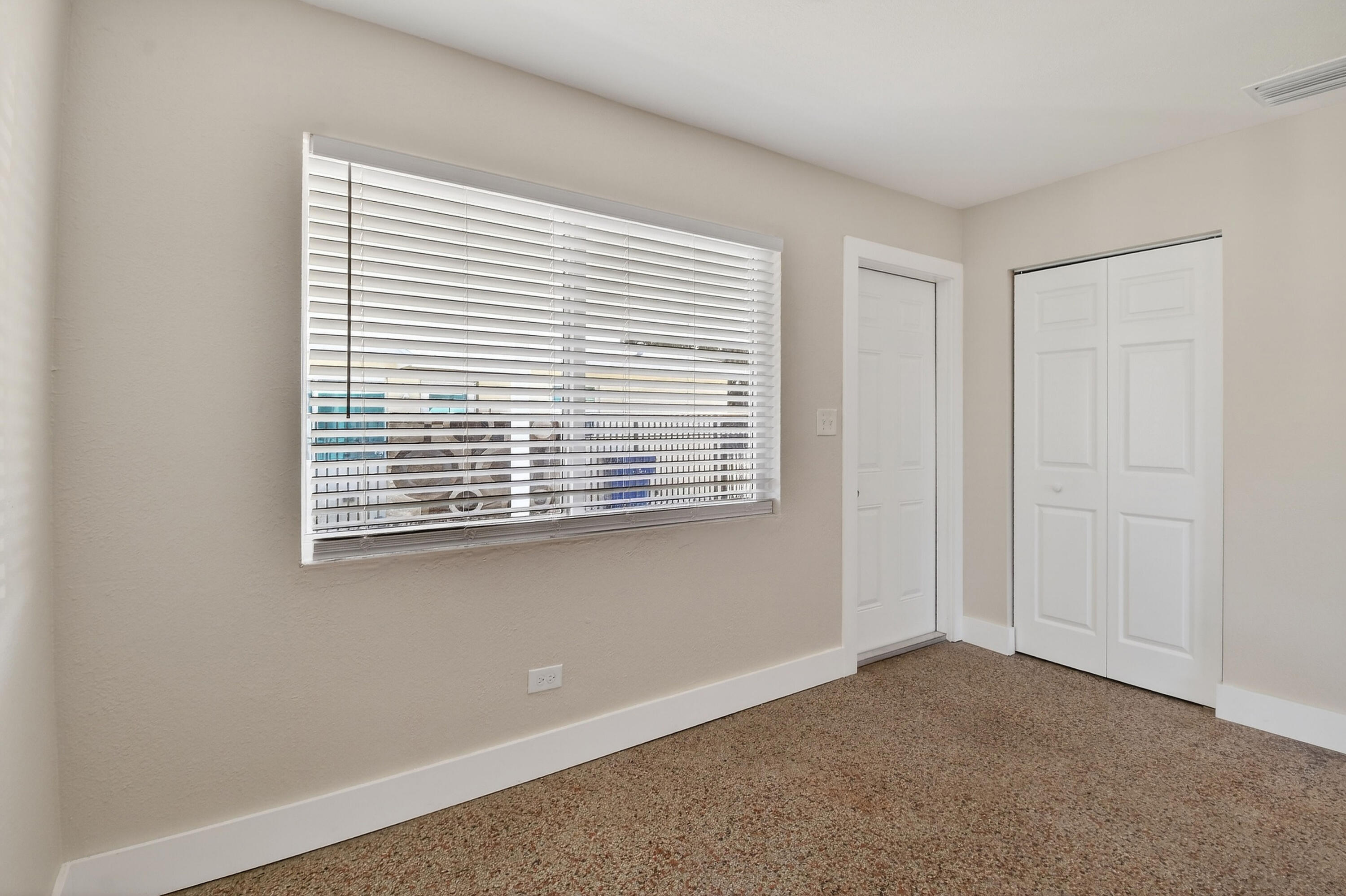 58 West 27th Street, Unit 1 Riviera Beach, FL 33404 - Photo 7 of 16 7