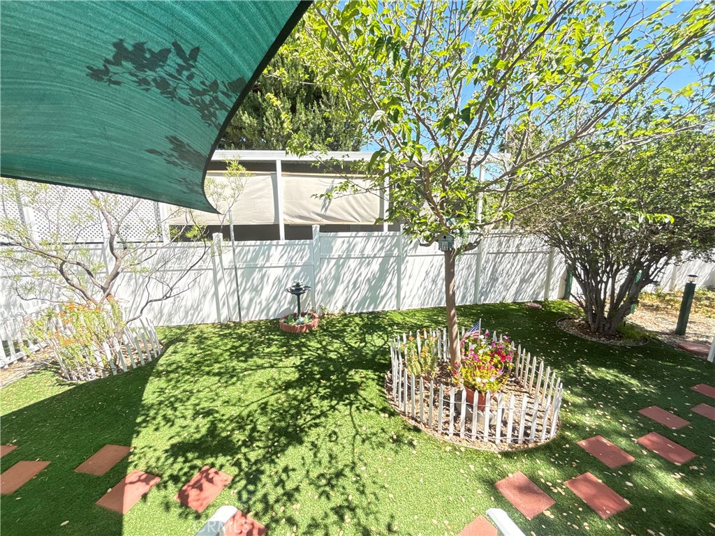 31130 South General Kearny Road, Unit 172 Temecula, CA 92591 - Photo 25 of 49 Fenced Yard