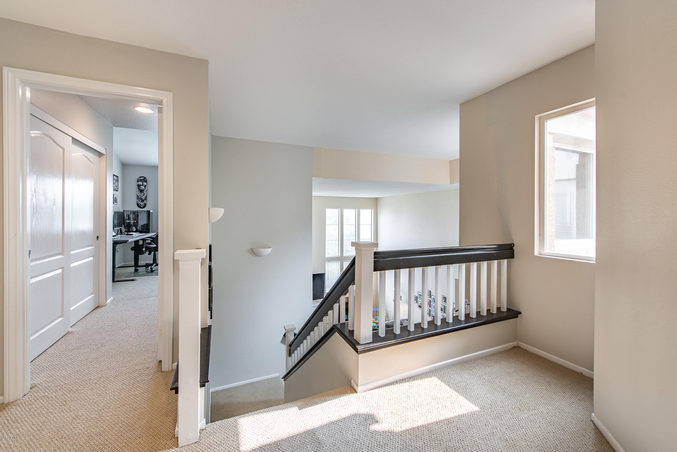 308 Hedge Row Lane, Unit B Simi Valley, CA 93065 - Photo 24 of 27 a view of an entryway with a window