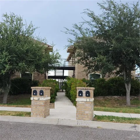 $800 | 515 Lotto Lane, Unit 2, Edinburg, TX 78541