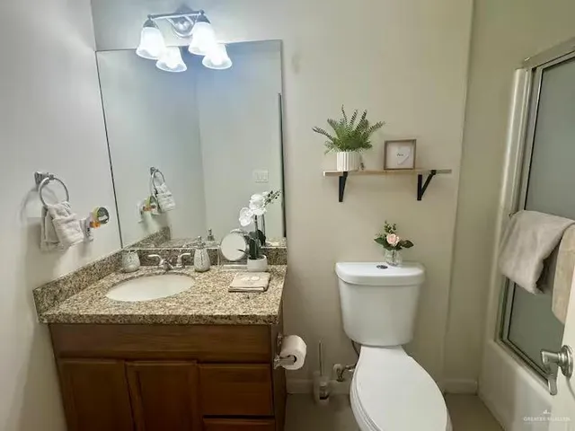 $800 | 515 Lotto Lane, Unit 2, Edinburg, TX 78541