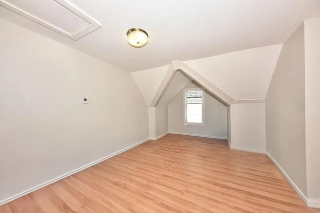 $1,200 | 2166 South 6th Street, Unit UPPR, Milwaukee, WI 53215