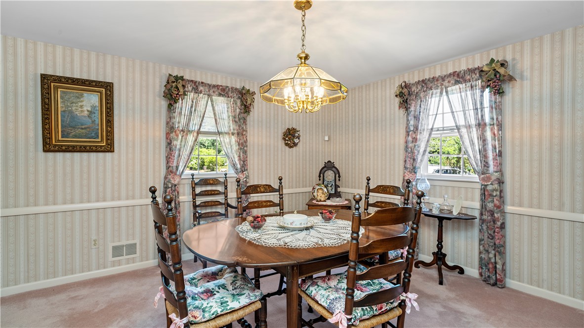 32 Short Road North Kingstown, RI 02852 - Photo 12 of 42 Gallery Image 12