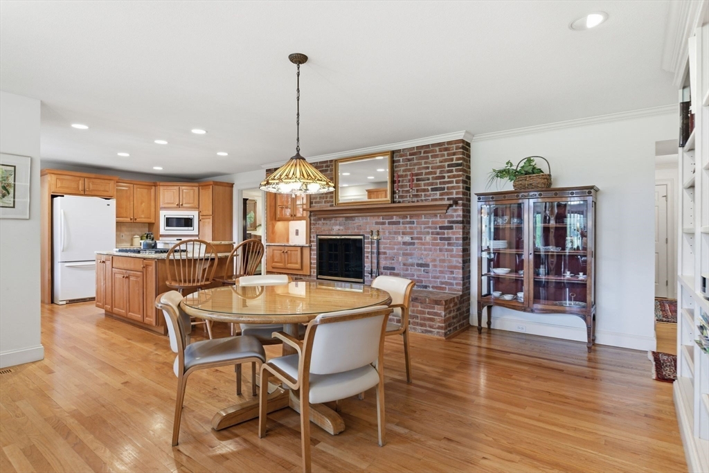 64 Prynnwood Road Longmeadow, MA 01106 - Photo 13 of 42 Gallery Image 13