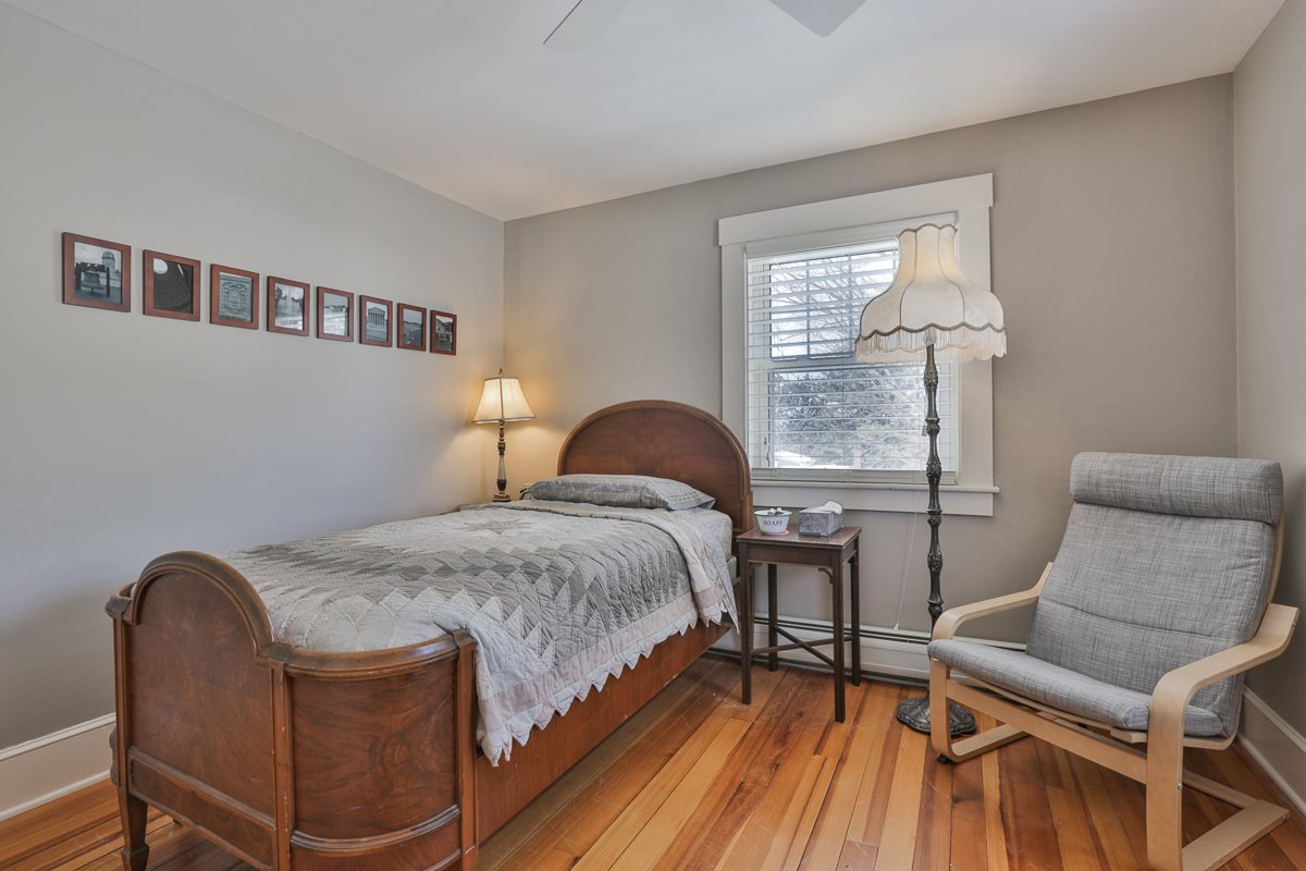 39 Seamans Road New London, NH 03257 - Photo 29 of 40