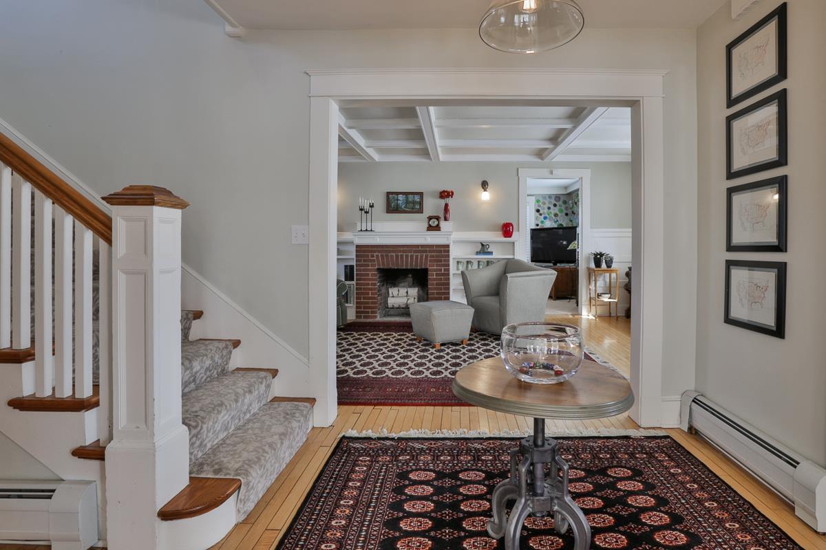 39 Seamans Road New London, NH 03257 - Photo 6 of 40