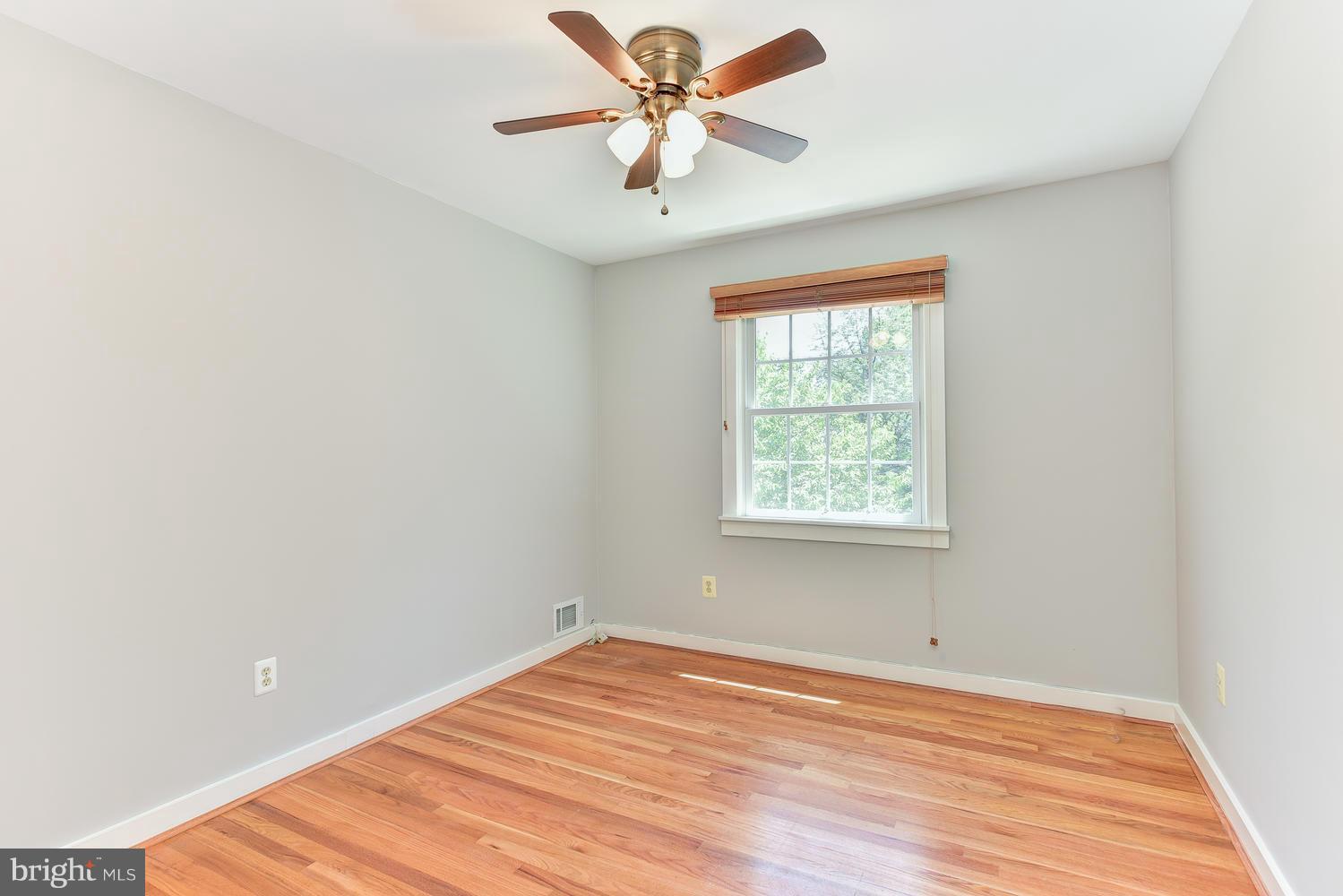 1159 Randolph Road McLean, VA 22101 - Photo 18 of 30 Bedroom 3