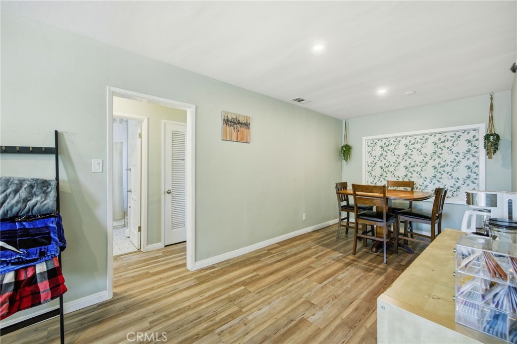 9652 Rincon Avenue Pacoima, CA 91331 - Photo 16 of 40