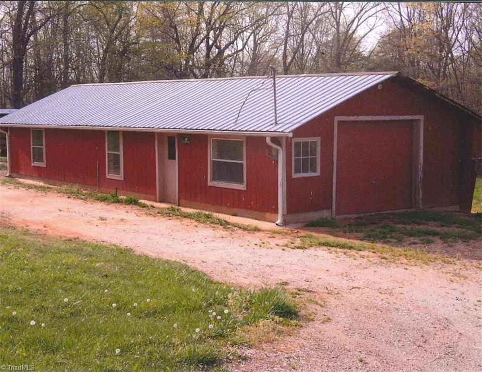 1744 Jessup Road Westfield, NC 27053 - Photo 3 of 18