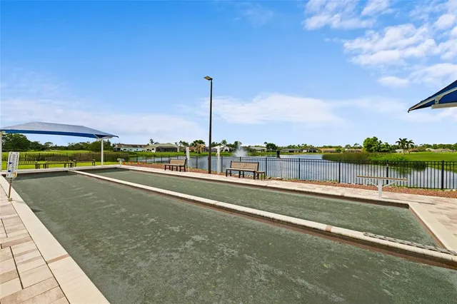 $164,900 | 6507 Stone River Road, Unit 304, Bradenton, FL 34203