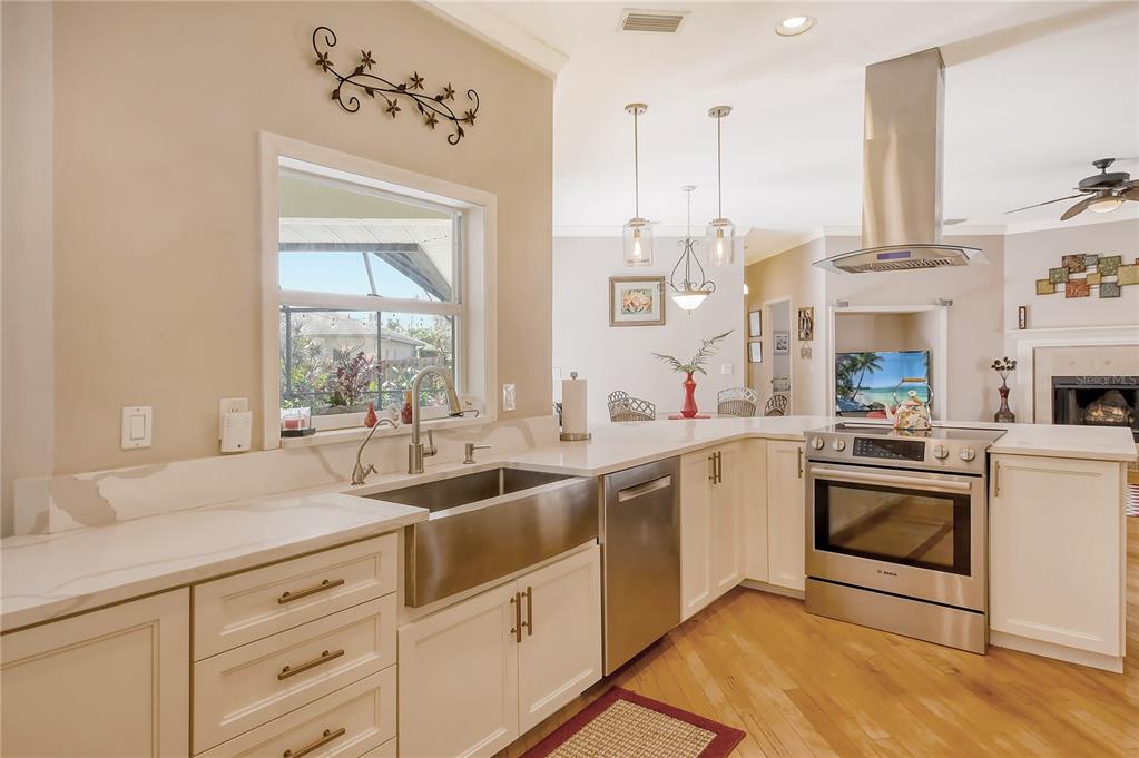 610 Pine Ranch East Road Osprey, FL 34229 - Photo 23 of 64 Plenty of Counter Top Space