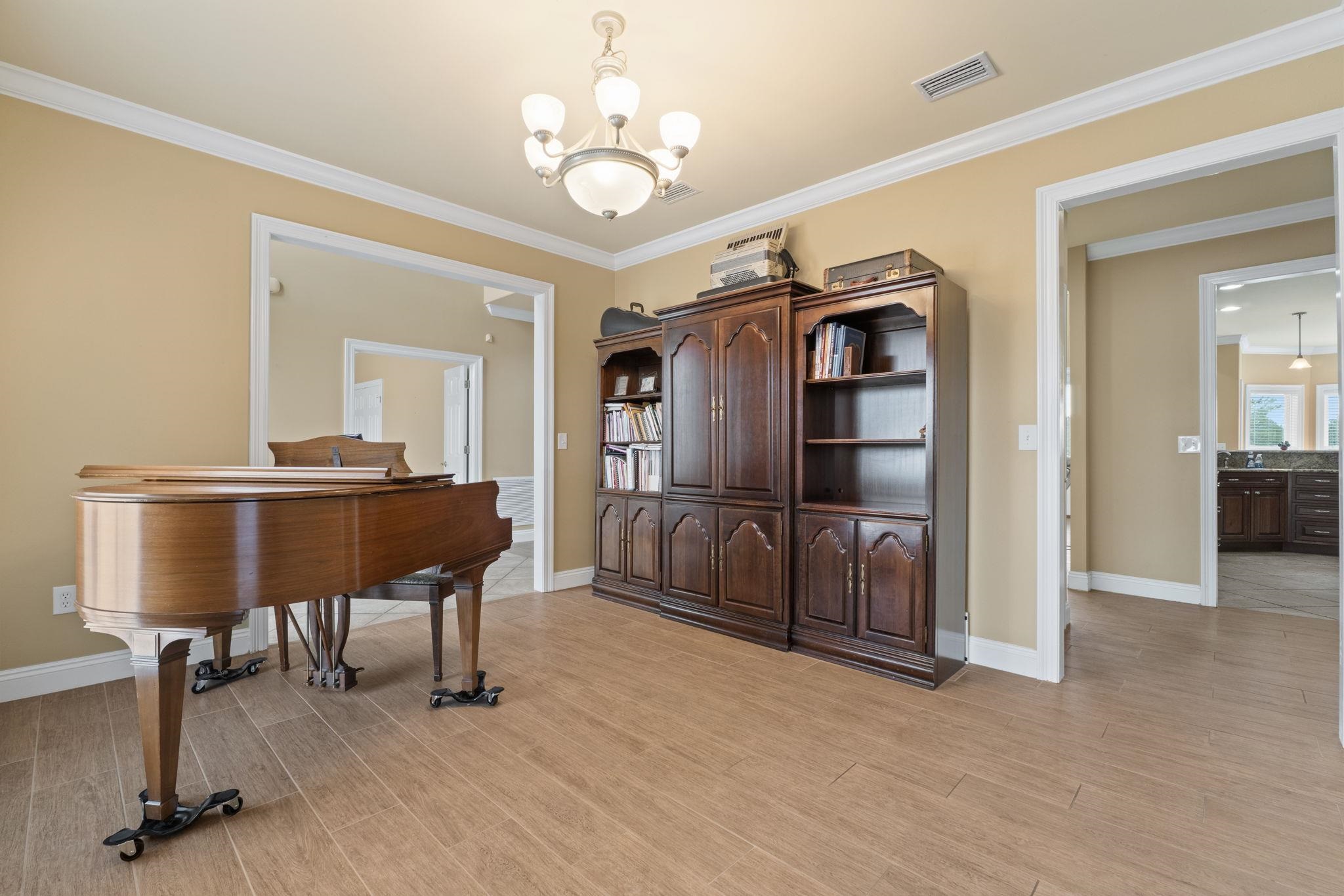 9790 Stucki Road Elberta, AL 36530 - Photo 27 of 72 Sitting Room