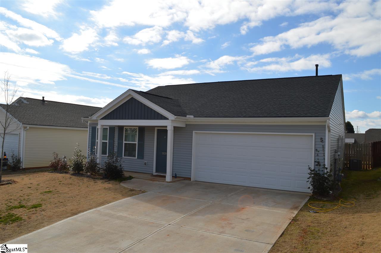 929 Knl Rdg Way Inman, SC 29349 - Photo 2 of 16