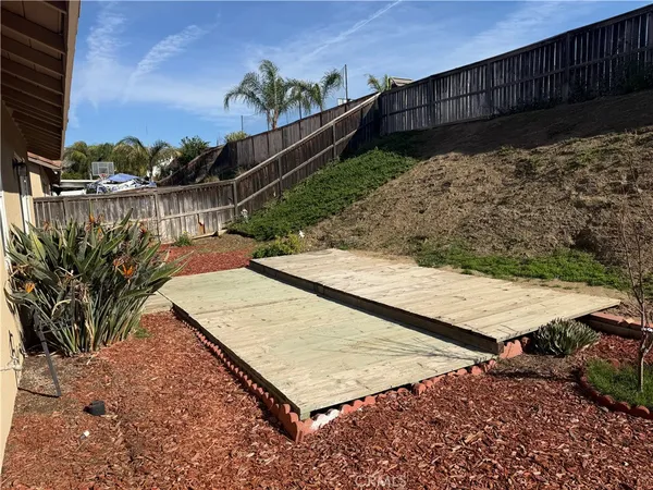 $2,950 | 22968 Penasco Circle, Unit A, Nuevo, CA 92567