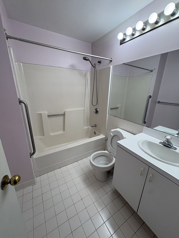 269 Cambridge Road, Unit 602 Woburn, MA 01801 - Photo 11 of 15