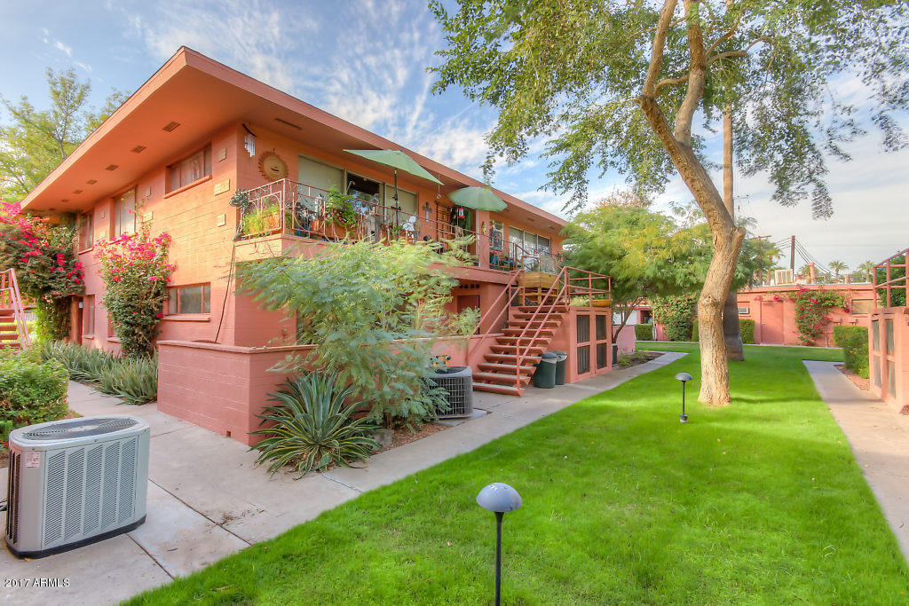 142 East Coronado Road, Unit 32 Phoenix, AZ 85004 - Photo 23 of 33 Community (3)-SMALL