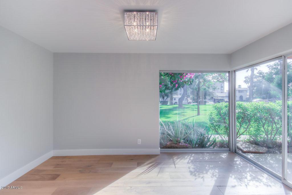 Living Room (4)-SMALL