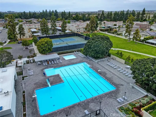 $5,600 | 8 Sparrowhawk, Irvine, CA 92604