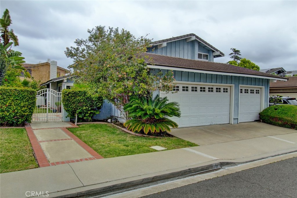 8 Sparrowhawk Irvine, CA 92604 - Photo 9 of 59 a view of a house with a yard