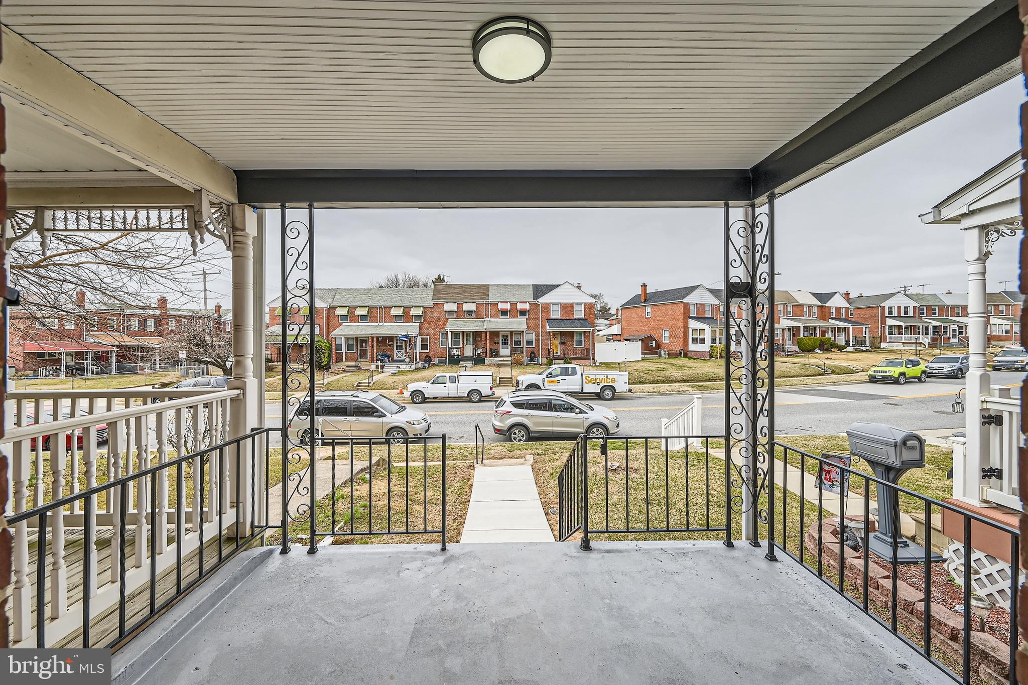 1727 Searles Road Baltimore, MD 21222 - Photo 4 of 28 Gallery Image 4