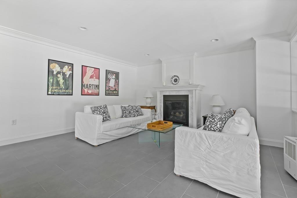 36 Jerusalem Road Cohasset, MA 02025 - Photo 11 of 42 Gallery Image 11
