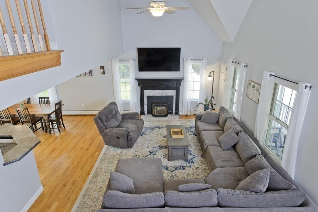 108 Town Farm Road Brookfield, MA 01506 - Photo 5 of 42