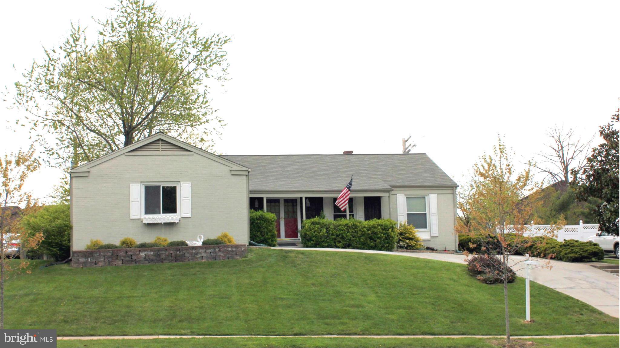 13113 Claxton Drive Laurel, MD 20708 - Photo 2 of 30 Exterior (Front)