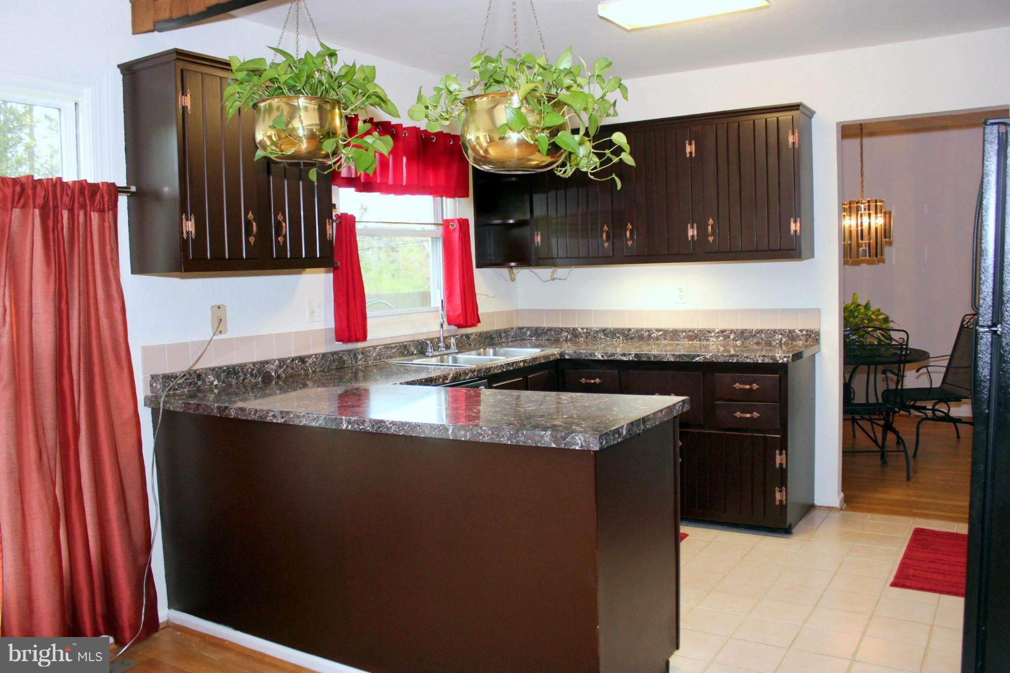 13113 Claxton Drive Laurel, MD 20708 - Photo 8 of 30 Kitchen