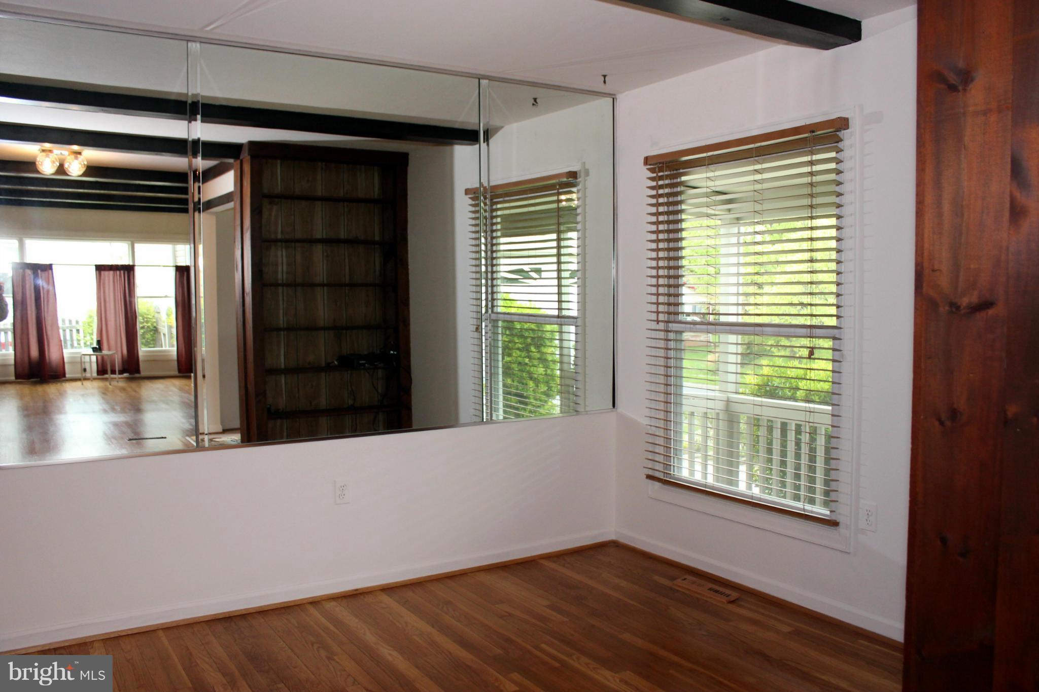 13113 Claxton Drive Laurel, MD 20708 - Photo 10 of 30 Den or Home Office
