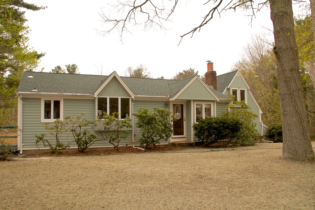 294 Reed Street Hanson, MA 02341 - Photo 1 of 8 Gallery Image 1
