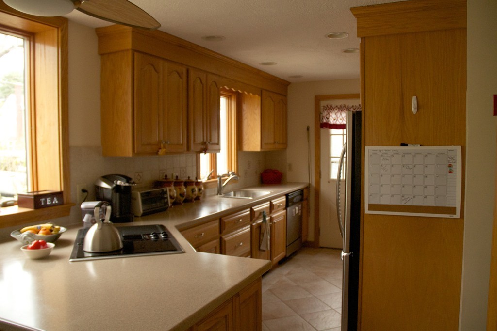 294 Reed Street Hanson, MA 02341 - Photo 2 of 8 Gallery Image 2