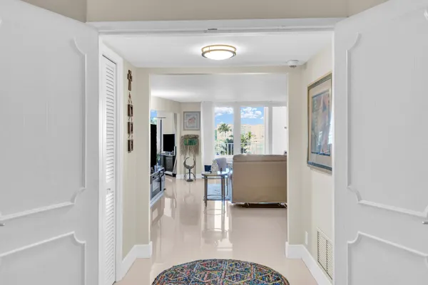 $5,000 | 500 South Ocean Boulevard, Unit 309, Boca Raton, FL 33432