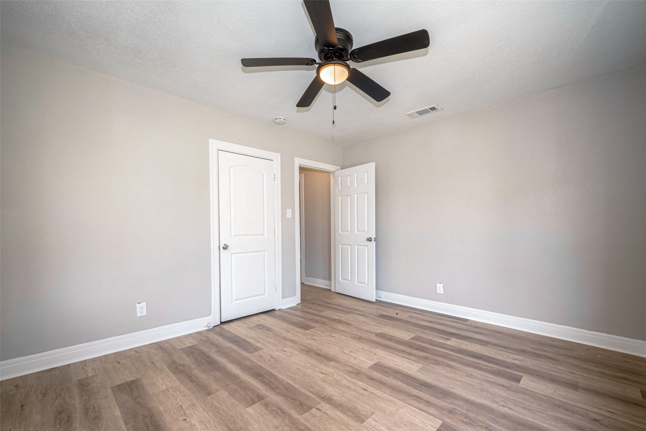 7424 Rusk Street Houston, TX 77011 - Photo 19 of 34
