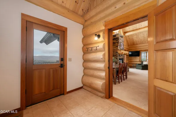$999,999 | 223 Gcr 8950 / Indian Trail, Granby, CO 80446