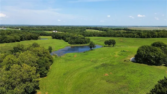 $1,300,000 | 0 Meadow Lane Road, Richmond, MO 64085