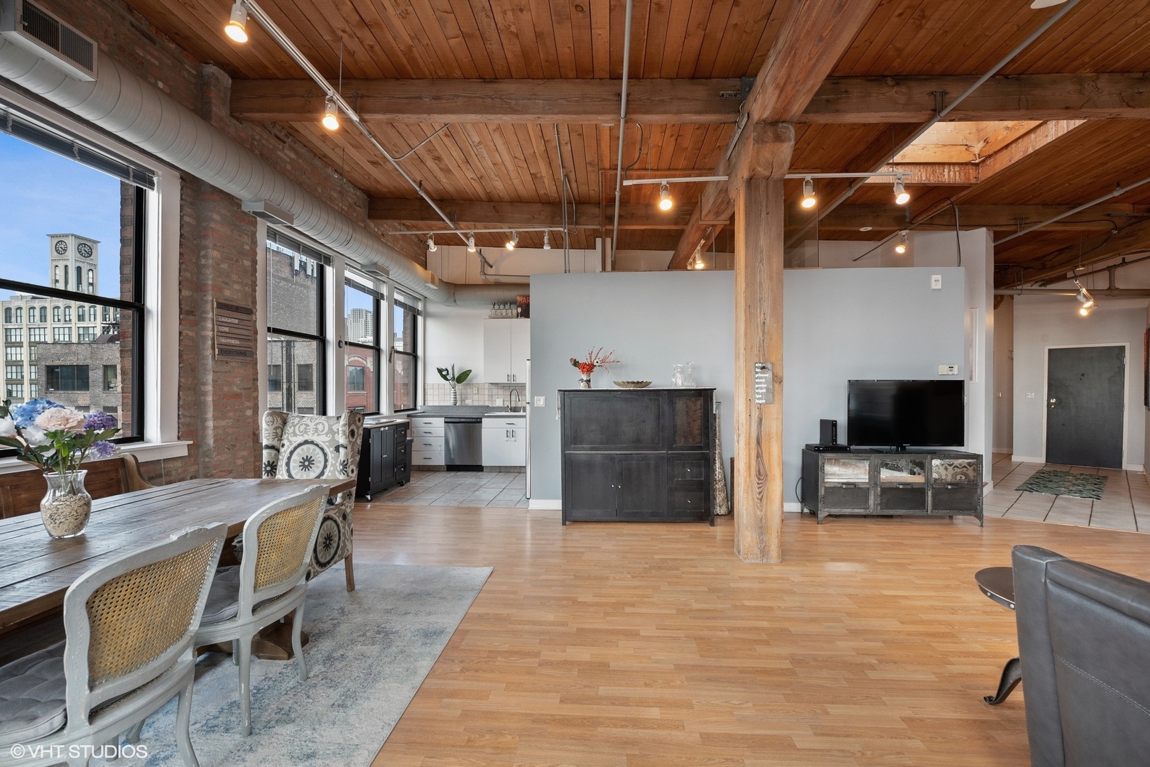 913 West Van Buren Street, Unit 7CD Chicago, IL 60607 - Photo 11 of 33